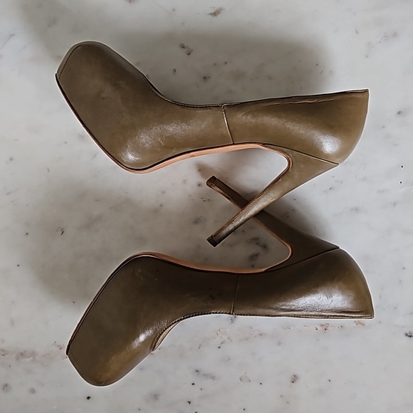 BRIAN ATWOOD: moss green leather platform heels - Picture 4 of 5